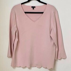 Cotton Blend Knit Scalloped Hems